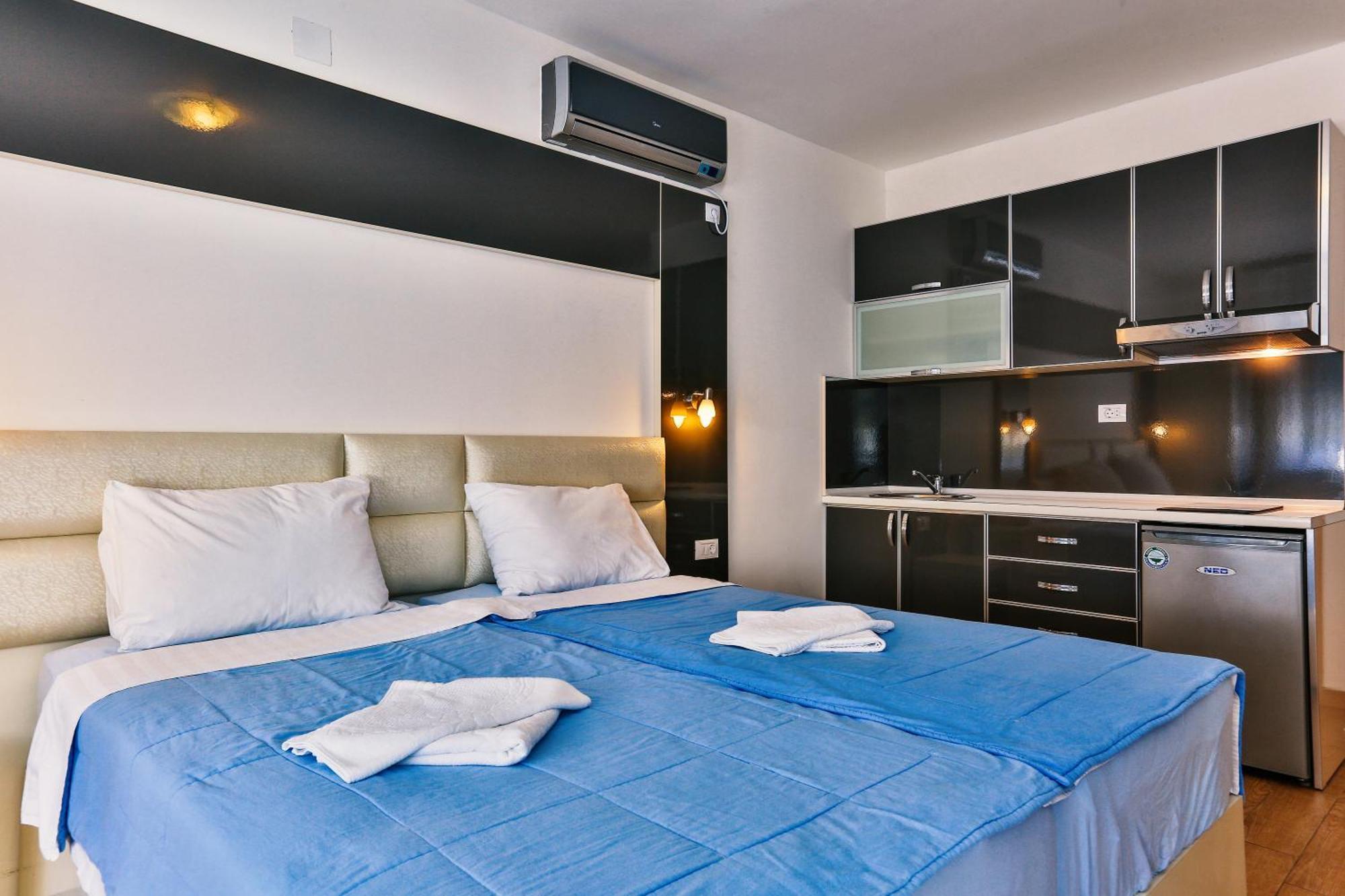 Dvor Kornic 3* Budua